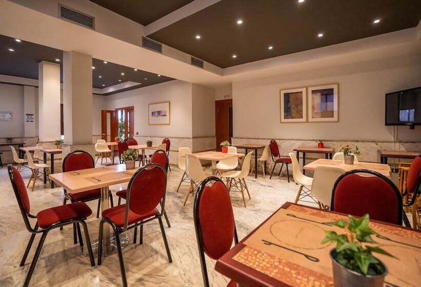 酒店 Yit Conquista De Toledo