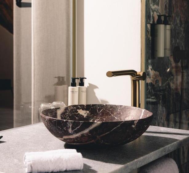 Kai 36   Hotel Zwischen Fels Und Fluss