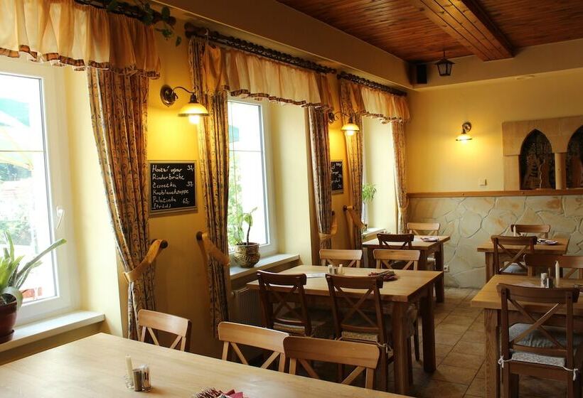 تختخواب و صبحانه Orix