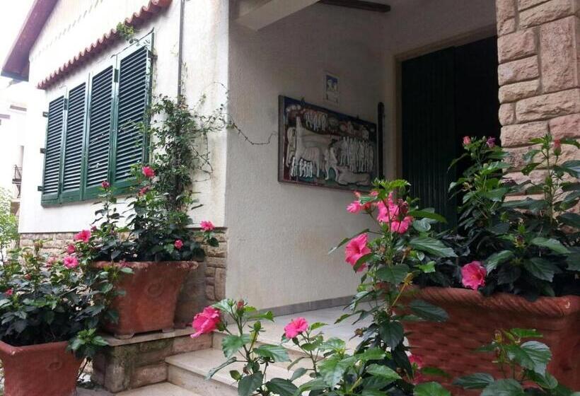 פנסיון La Zattera Camere