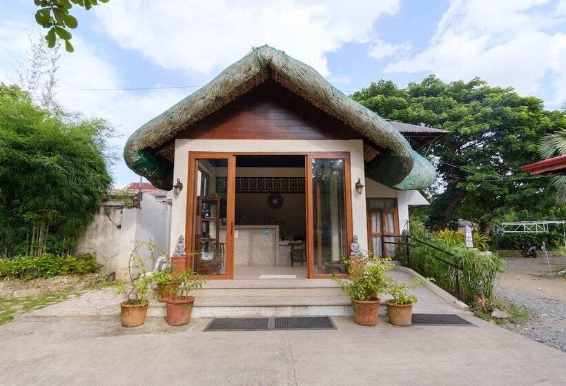 فندق Reddoorz Plus Near Vigan Convention Center