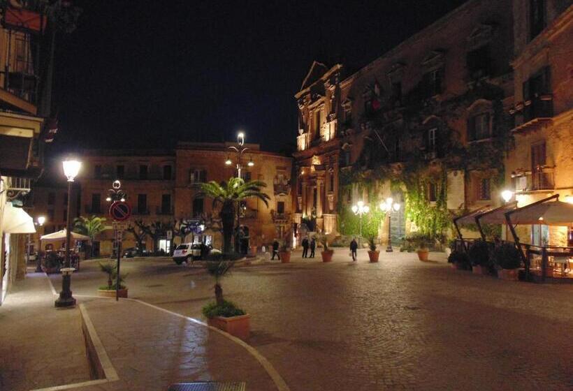 Aljama   Downtown B&b