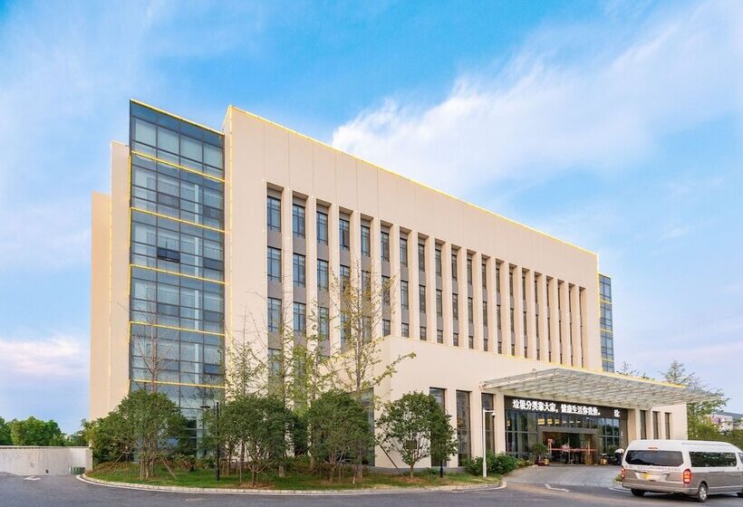 בית מלון כפרי Hubei Konggang Business