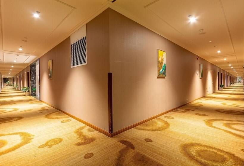 בית מלון כפרי Hubei Konggang Business