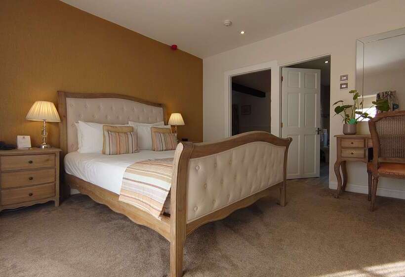 Sleeping Bear Hotels Dorchester