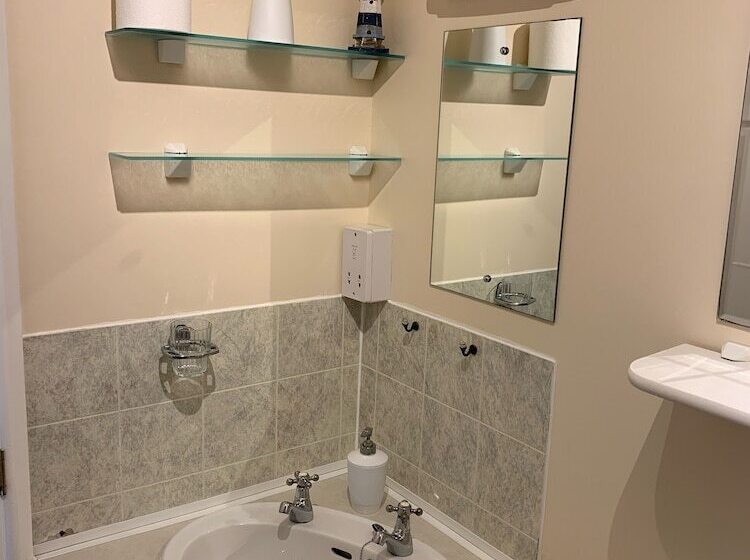 בית מלון כפרי Letchworth Guest House