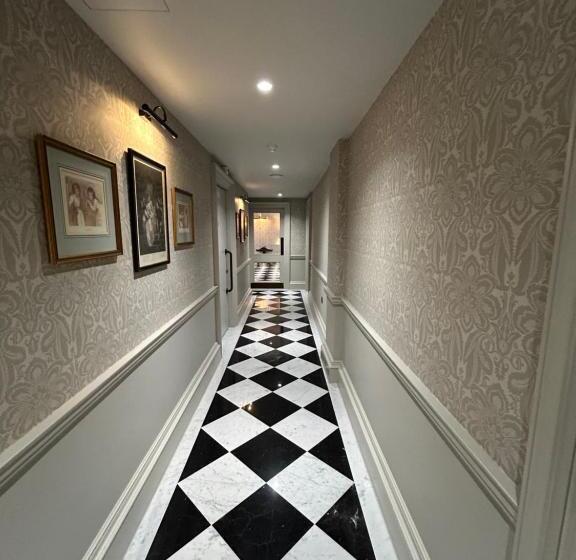 هتل No. 30 Knightsbridge