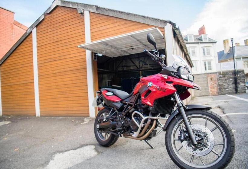 בית מלון כפרי Richmond