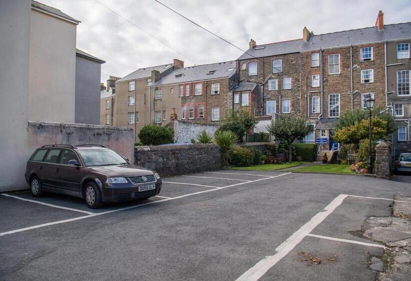 בית מלון כפרי Richmond