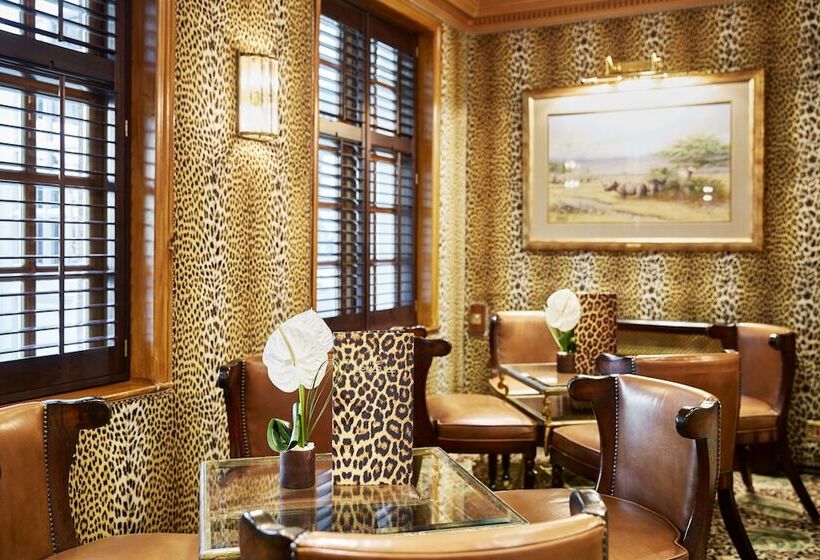 هتل The Montague On The Gardens