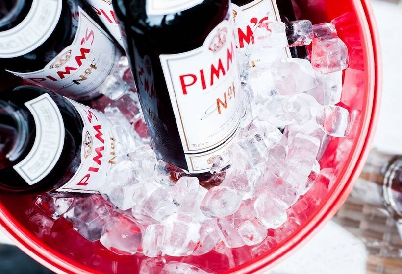 هتل The Montague On The Gardens