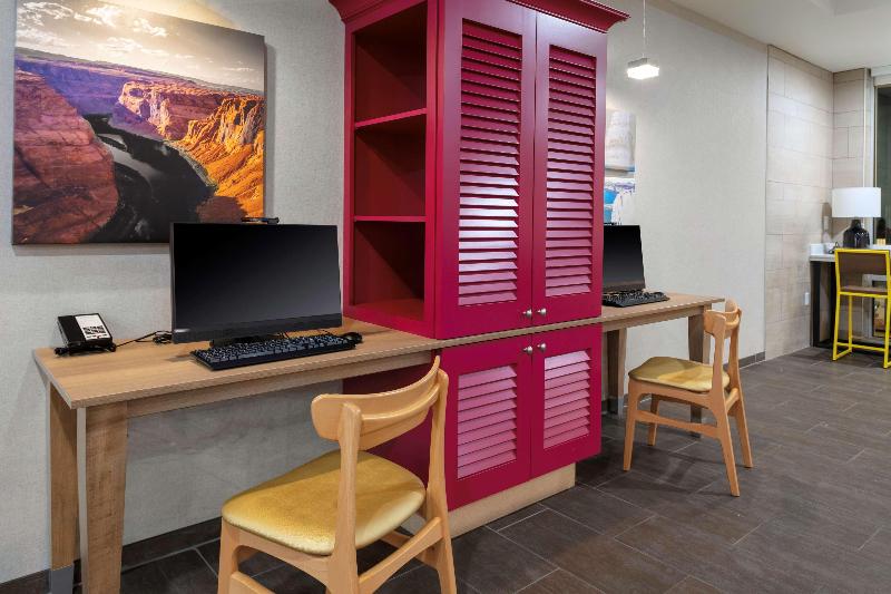 هتل Home2 Suites By Hilton Page Lake Powell