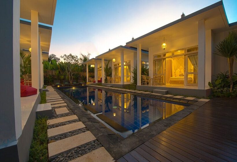 Bukit Paradise Villa