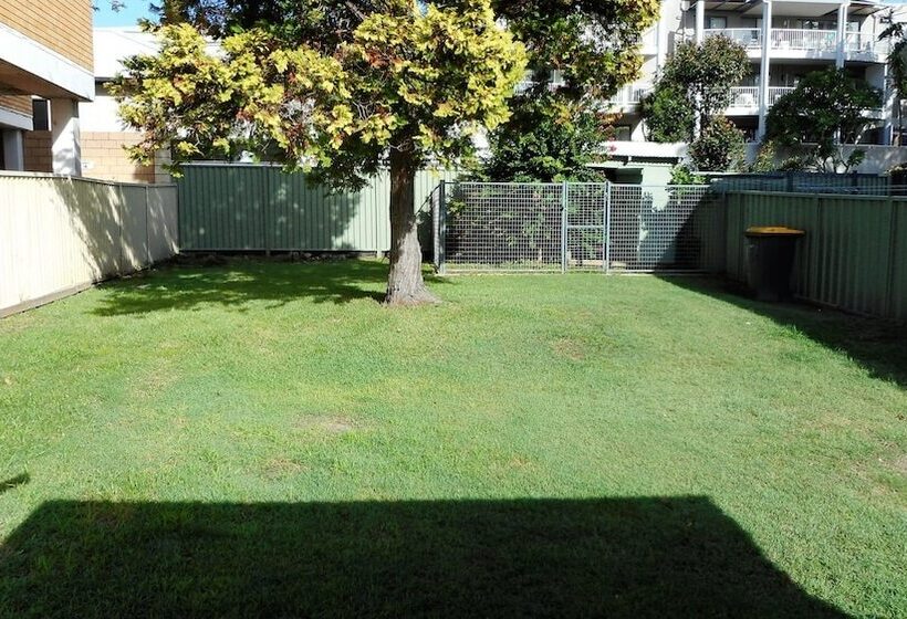 Mandys Cottage   7 Memorial Avenue South West Rocks