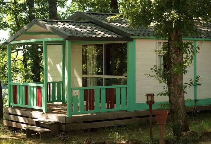 Domaine De La Colombiere  Chalets