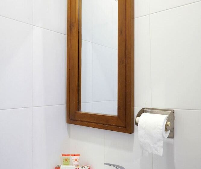 هتل Grha Vege Jawi Syariah Mitra Reddoorz