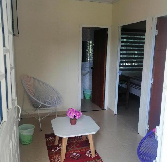 בית מלון כפרי Hostal Fisterra