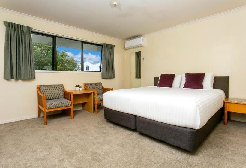 Albany Oak Motel