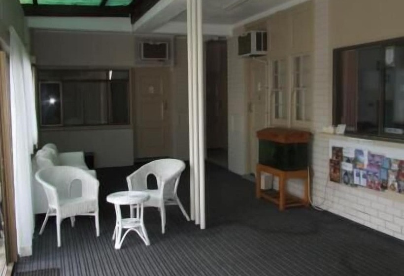 Aquarius Motel Belmont