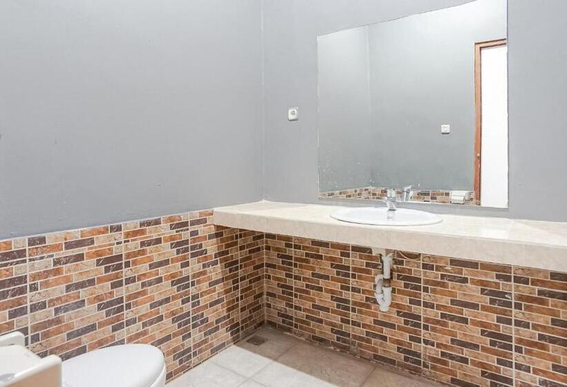 هتل Ketapang Guesthouse Echo Beach Canggu