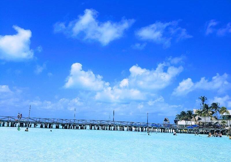 هتل The Mint Resort Isla Mujeres