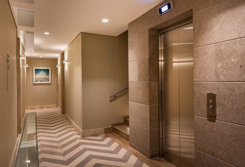 Oz Hotel Luxury