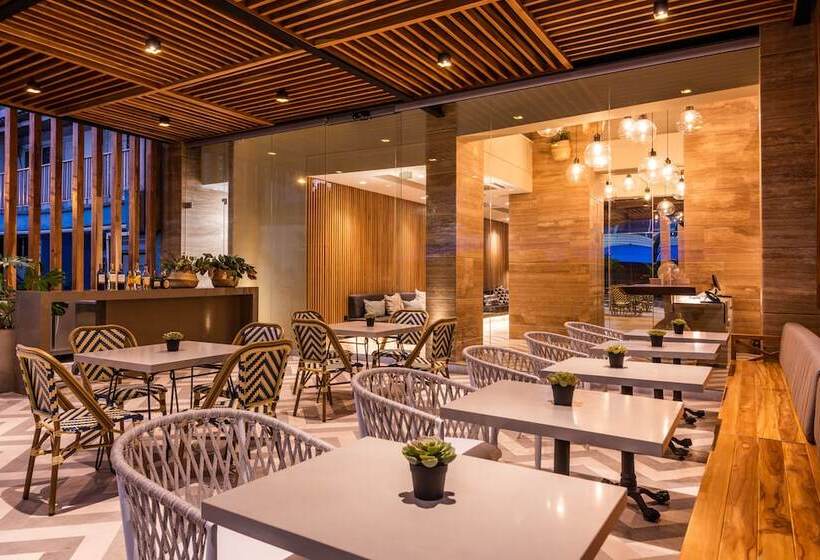Oz Hotel Luxury