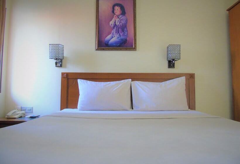 Pia Hotel Cirebon