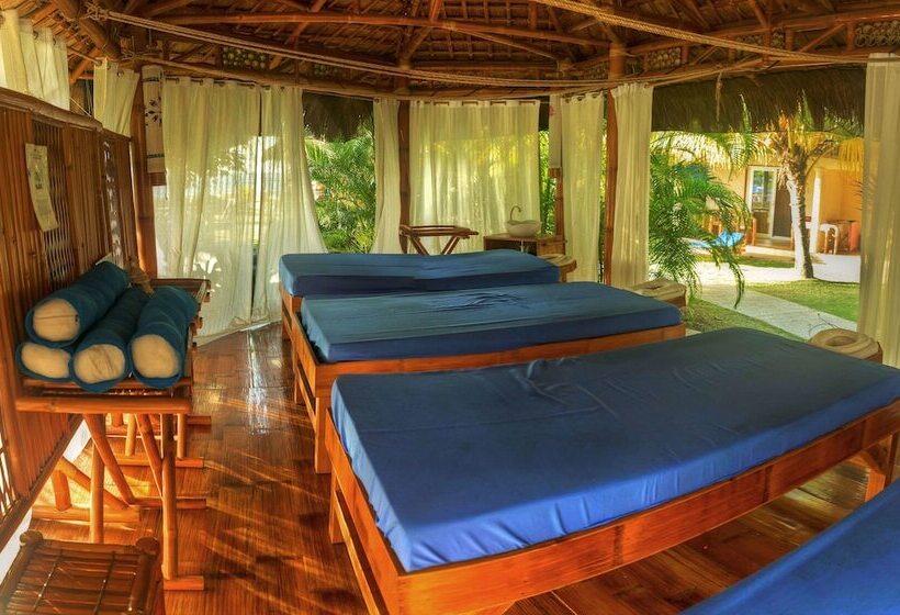 فندق Thalatta Resort