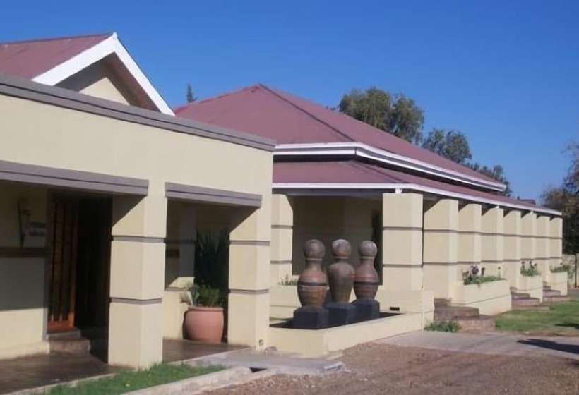 مبيت وإفطار Times Premier Lodge