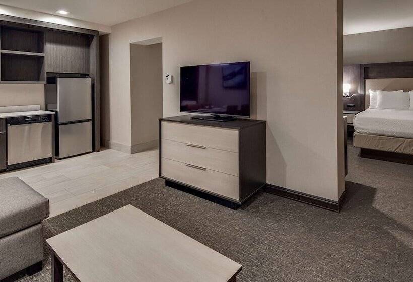 هتل Best Western  Plus Executive Residency Rigby S Water World