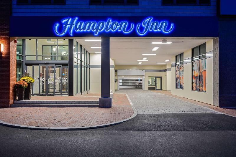 酒店 Hampton Inn Salem Boston