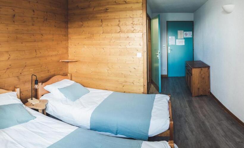 هتل Auberge Le Valezan