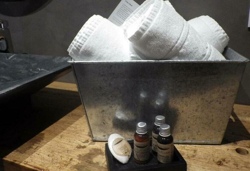 مبيت وإفطار La Clé Du Puy