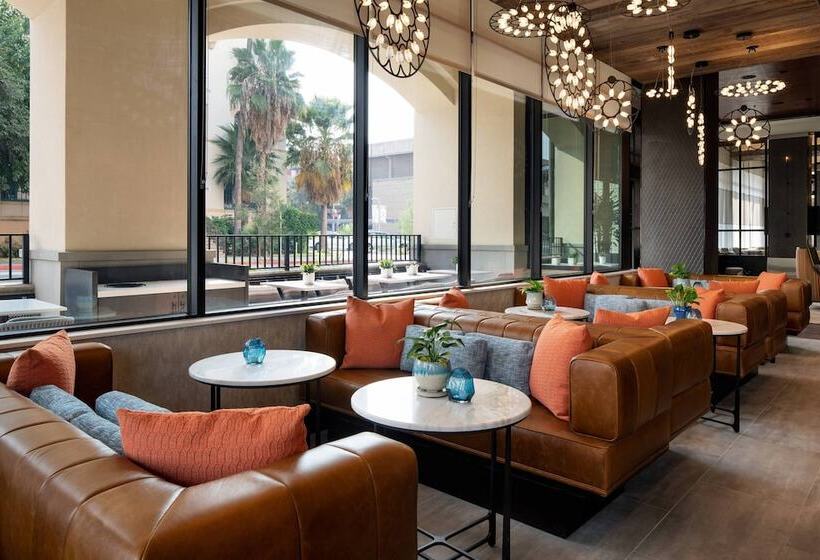 בית מלון כפרי Residence Inn Los Angeles Glendale