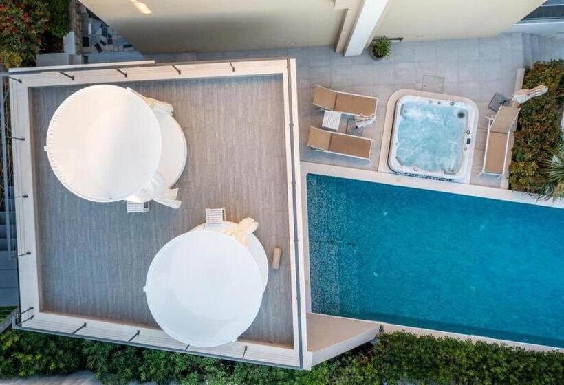 پانسیون Villa Mandalinic