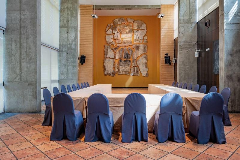 Ac Hotel Ciudad De Tudela By Marriott