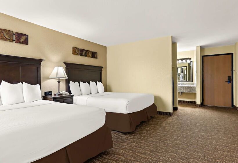 فندق Best Western Center Pointe Inn