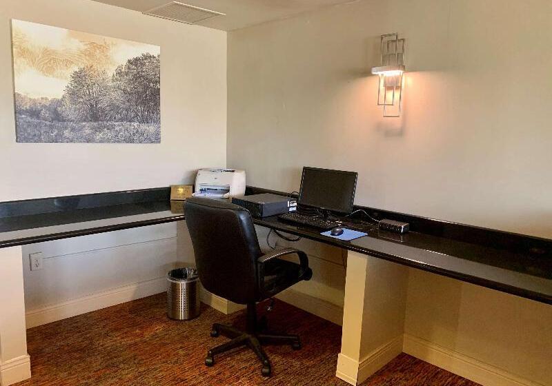 ホテル Best Western Grand Victorian Inn