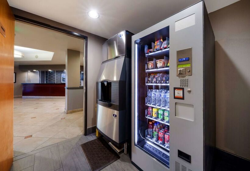 هتل Best Western Lanai Garden Inn & Suites