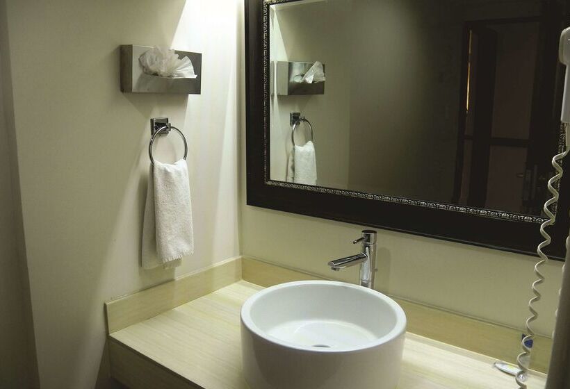 Best Western Hotel Plaza Matamoros