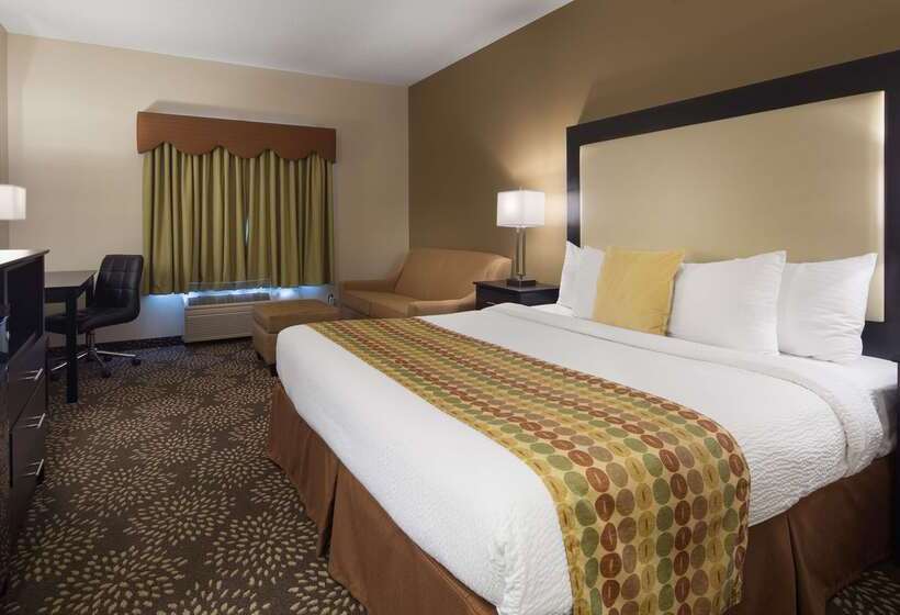 فندق Best Western Plus Des Moines West Inn & Suites