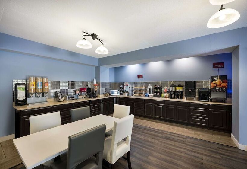 فندق Best Western Plus Mountain View Auburn Inn
