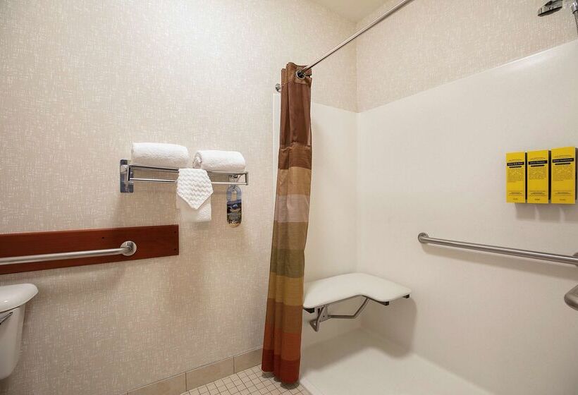 호텔 Best Western Plus Northwind Inn & Suites