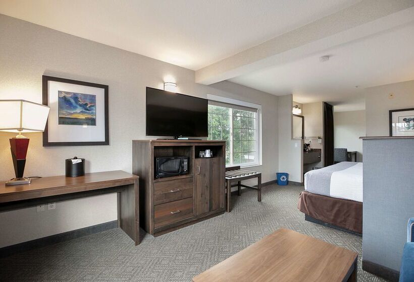 호텔 Best Western Plus Northwind Inn & Suites