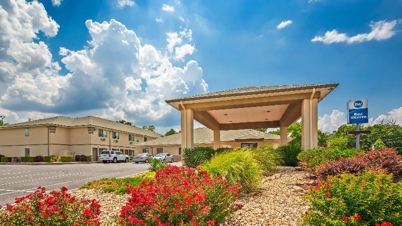 בית מלון כפרי Best Western Timberridge Inn