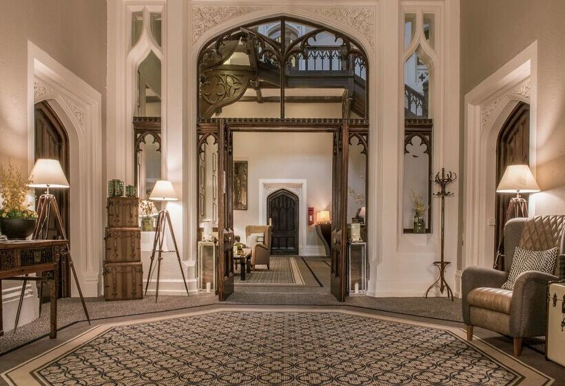 בית מלון כפרי De Vere Tortworth Court