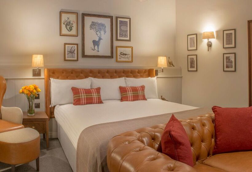 בית מלון כפרי De Vere Tortworth Court