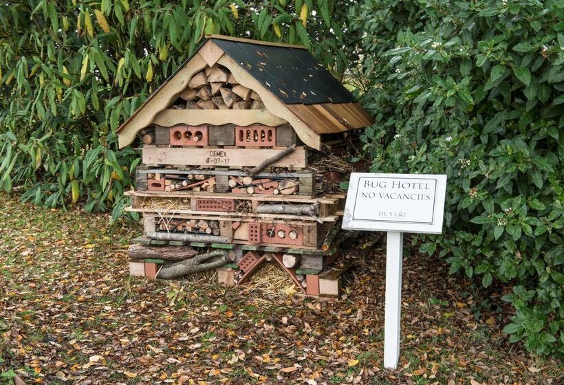 בית מלון כפרי De Vere Tortworth Court