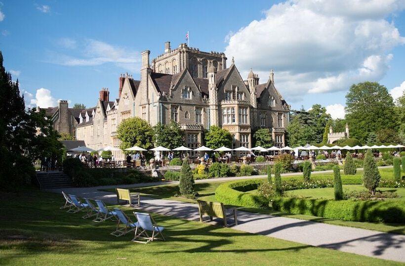 בית מלון כפרי De Vere Tortworth Court